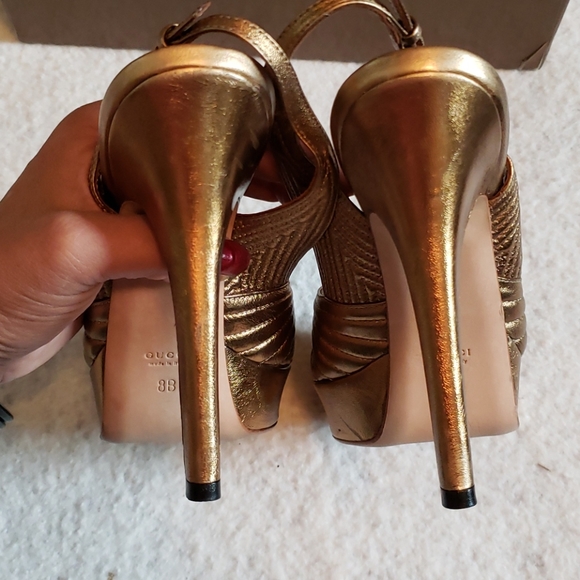 Gucci heels gold - Picture 5 of 8